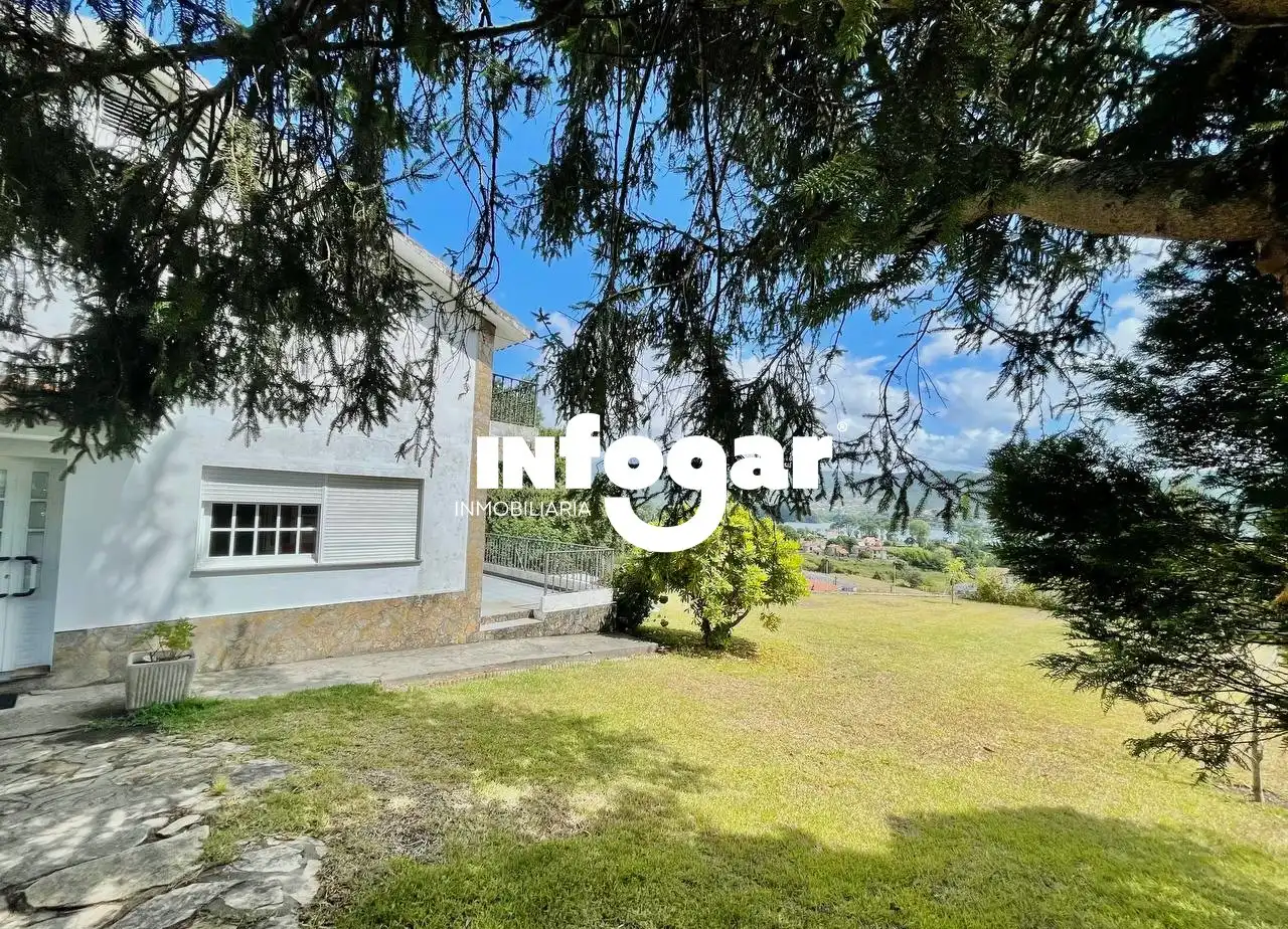 Houses for sale in O Rosal    with Heating, Private garden and Terrace