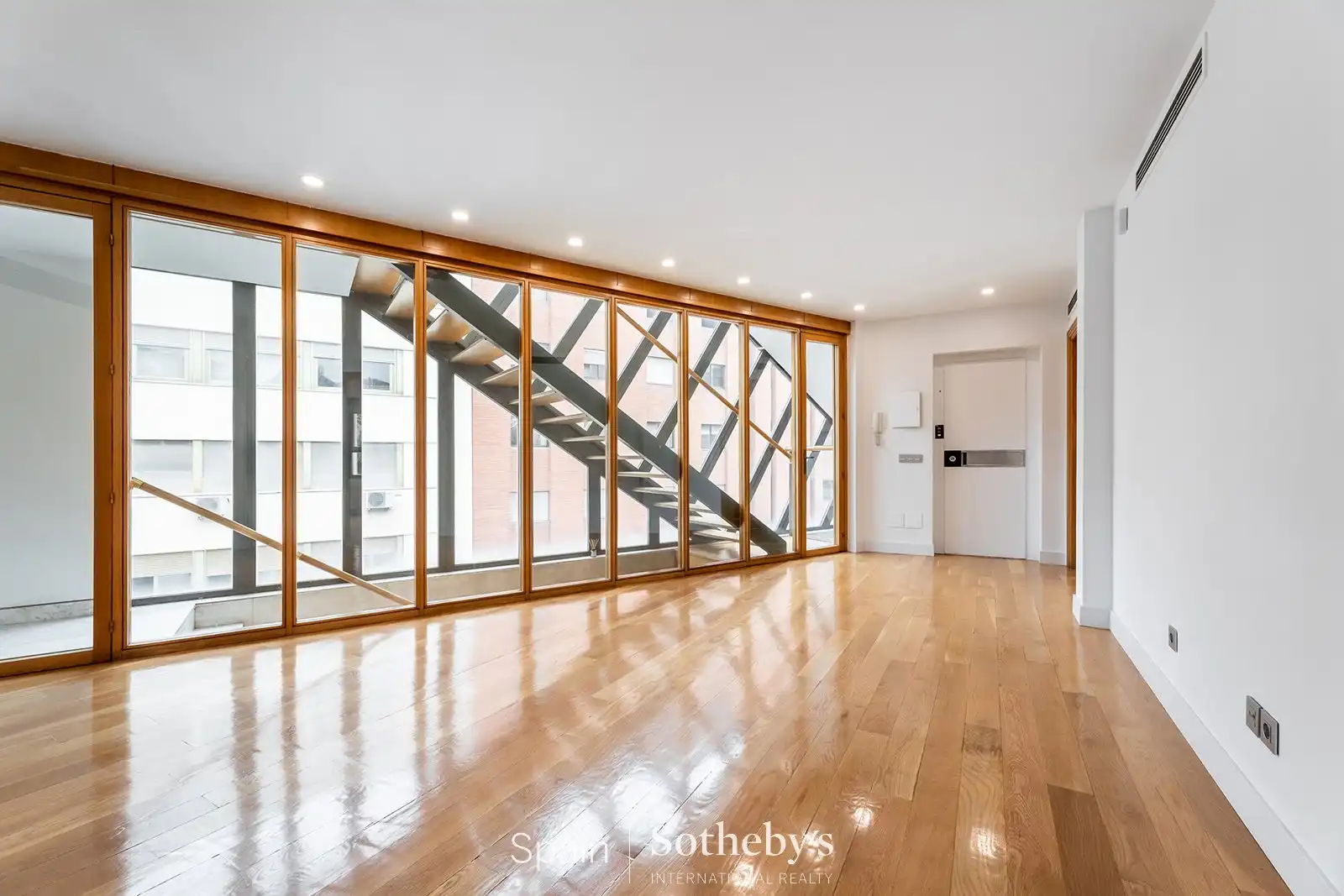 Houses for rent in Madrid  with Air Conditioner, Heating and Private garden