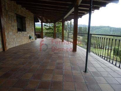 Terrassa de Casa o xalet en venda en Amorebieta-Etxano amb Calefacció, Jardí privat i Terrassa