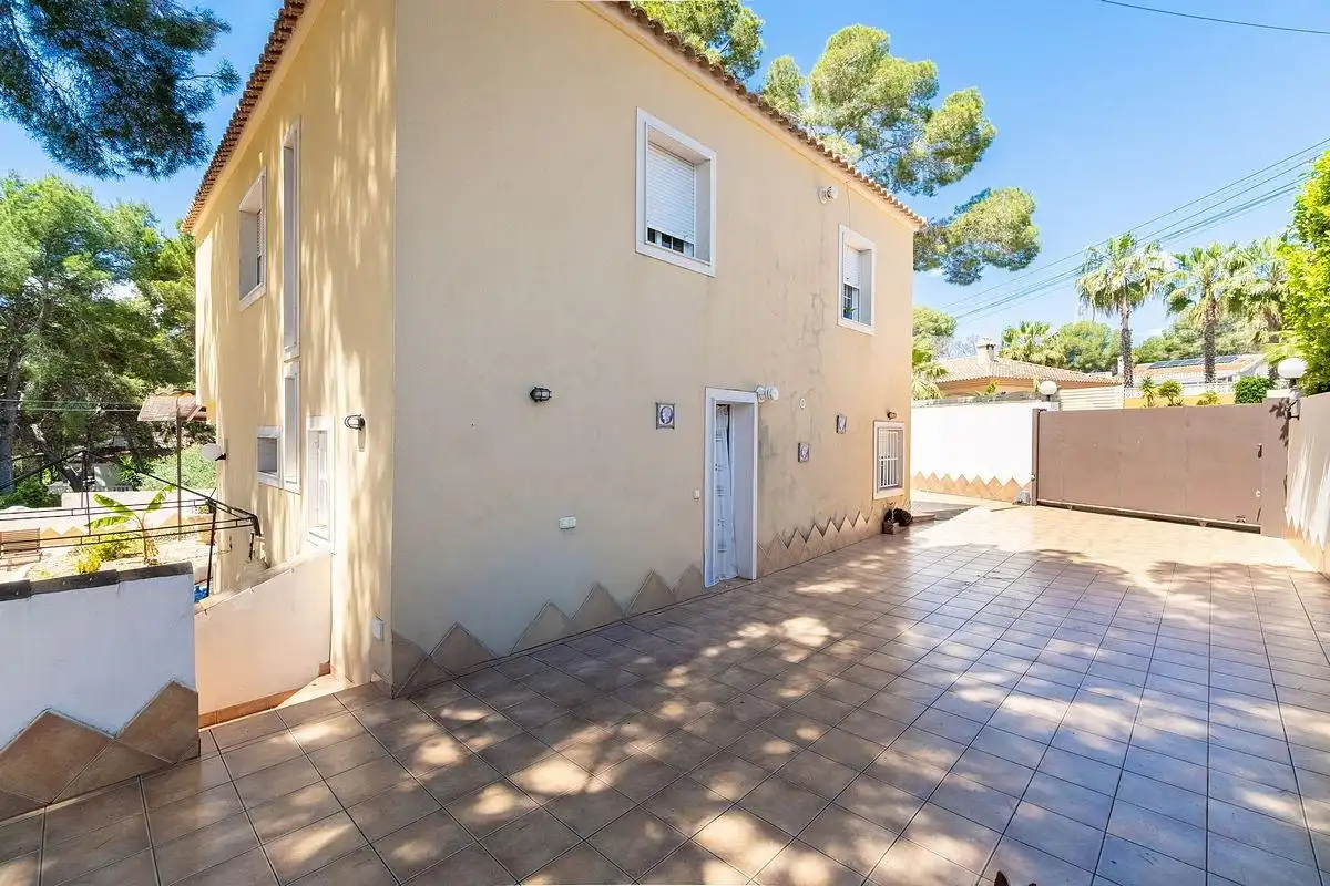 Villa zum Verkauf in Calle Calle Limonero, imagen 2