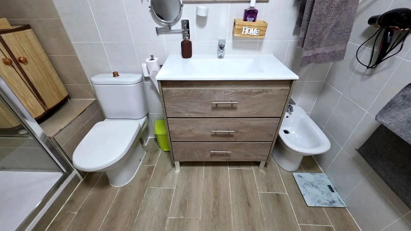 Baño de Piso en venta en San Sebastián de los Reyes con Terraza y Balcón