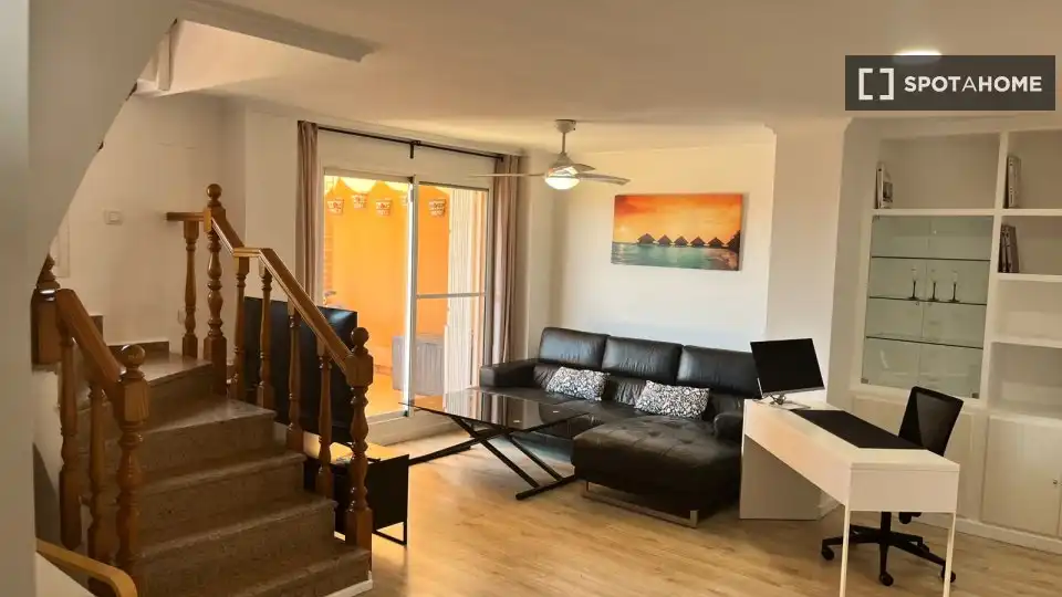 Wohnzimmer von Wohnung zur Miete in Valencia mit Klimaanlage, Heizung und Möbliert