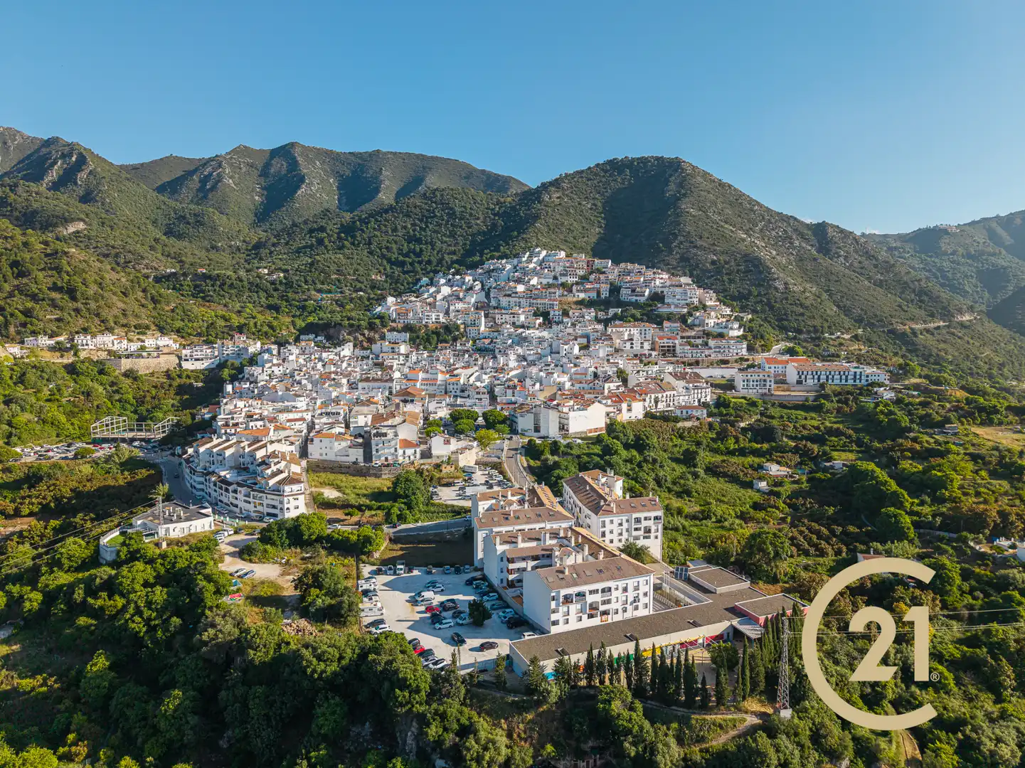 Vista exterior de Finca rústica en venta en Ojén con Jardín privado, Terraza y Piscina