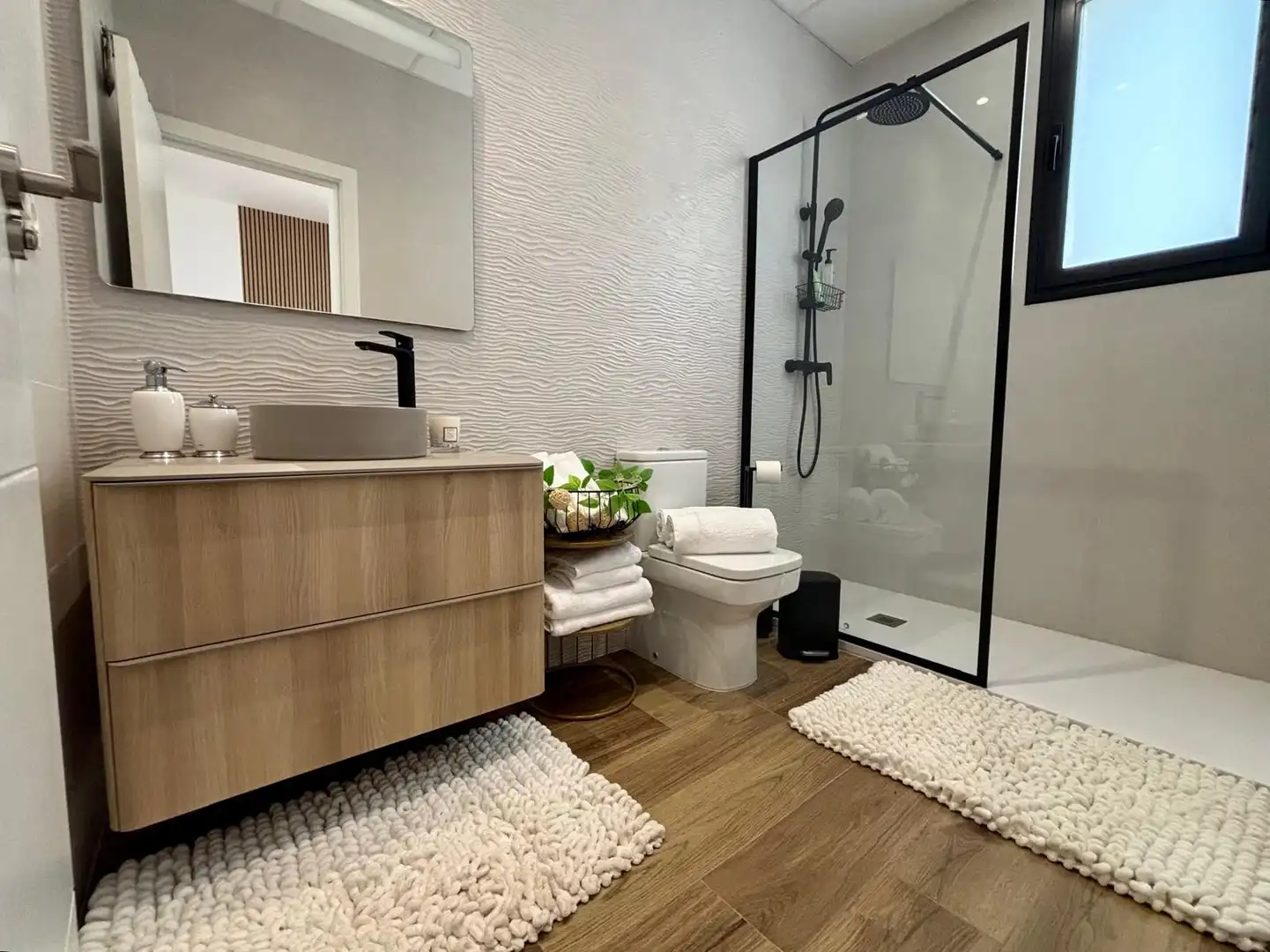 Bany de Casa o xalet en venda en Polop amb Aire condicionat, Jardí privat i Terrassa