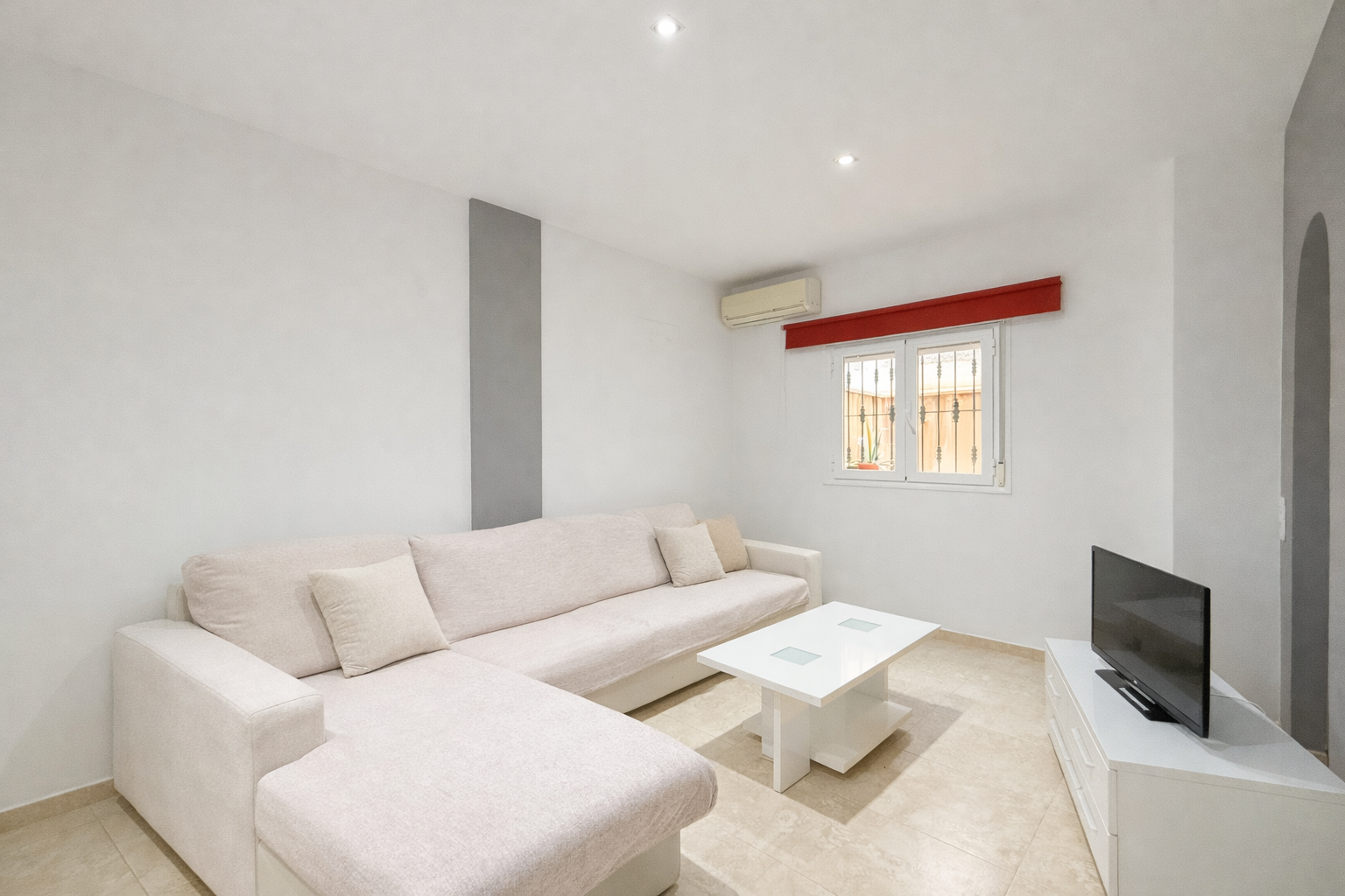 Wohnzimmer von Einfamilien-Reihenhaus zum Verkauf in Pulpí mit Terrasse und Möbliert