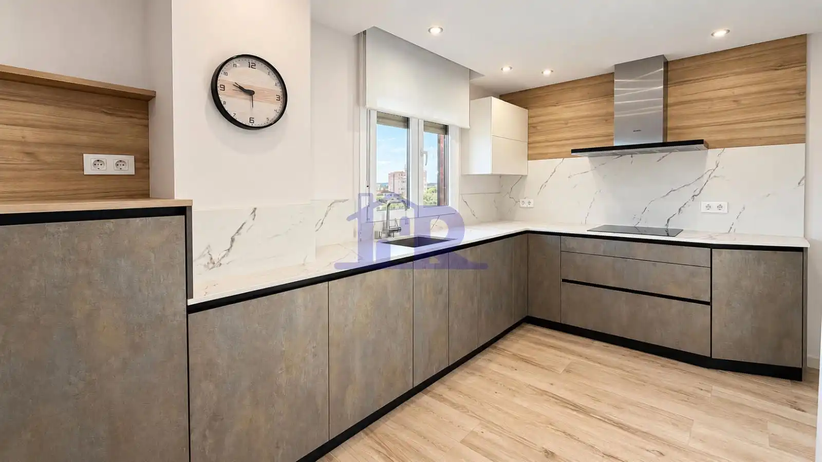 Appartement avec ascenseur à louer à Serpol, imagen 28