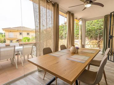 Casa con piscina en venta en Calle OPALO DE RIVIERA
