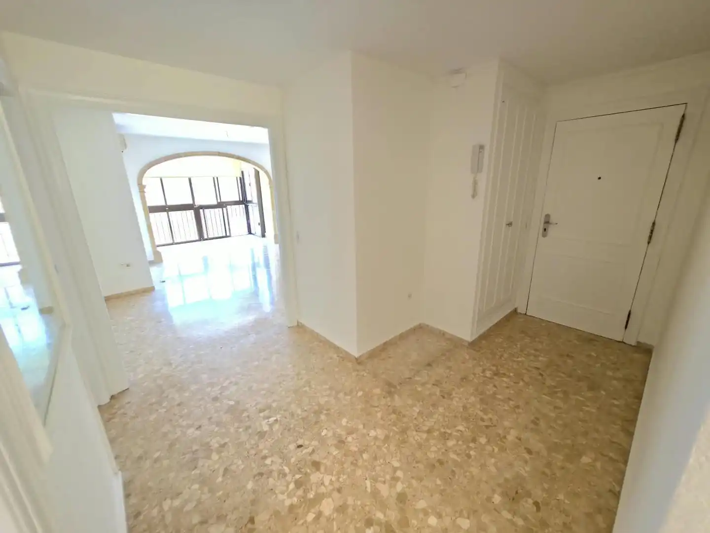Apartamento con ascensor en venta en Centro ciudad, imagen 2