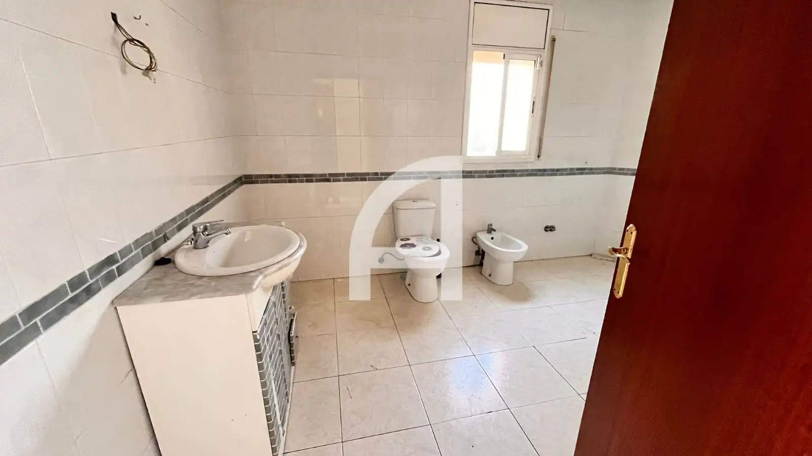 Bany de Casa o xalet en venda en Riells i Viabrea amb Calefacció i Jardí privat