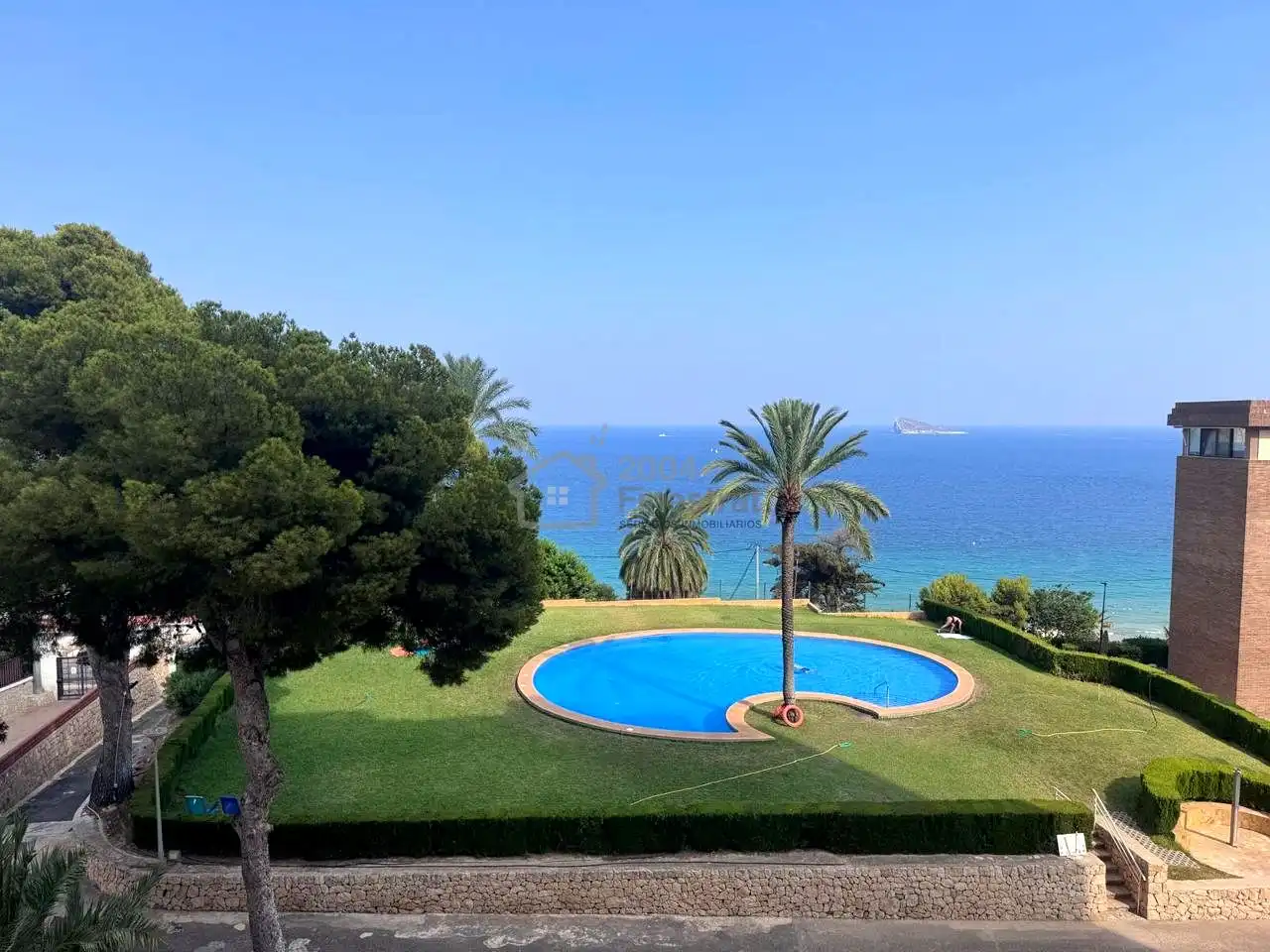 Swimming pool of Flat for rent in Benidorm  with Terrace and Community pool