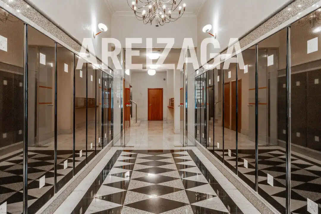 Flat for sale in Donostia - San Sebastián   with Heating and Balcony
