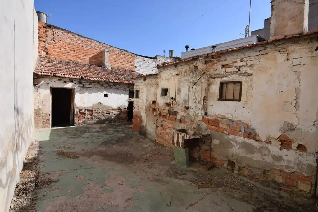 Außenansicht von Einfamilien-Reihenhaus zum Verkauf in Molina de Segura