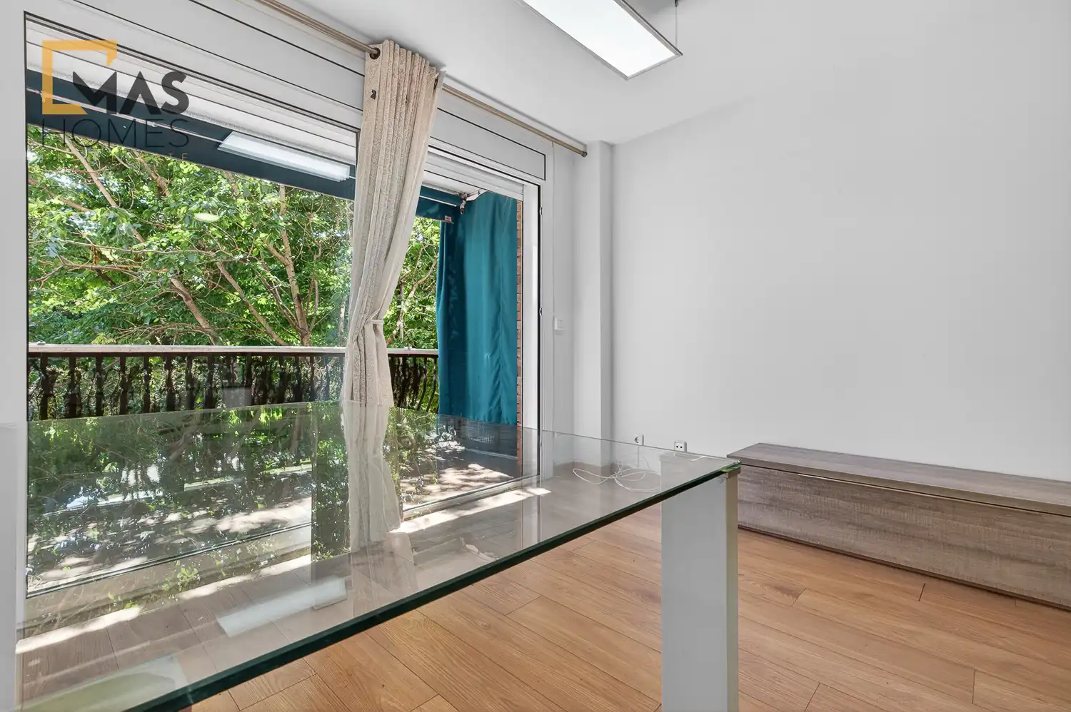 Piso con terraza en venta en Plaça de Serrat i Bonastre, imagen 6