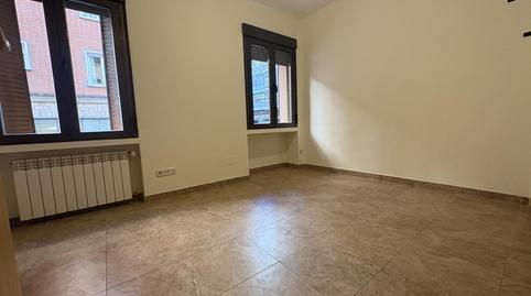 Foto 2 de Planta baja de alquiler en De Jerónimo de la Quintana, Trafalgar, Madrid