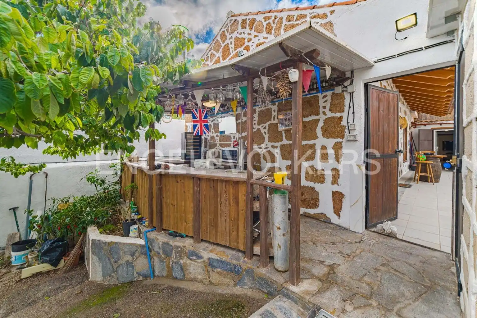 Houses for sale in Granadilla de Abona  with Terrace, Swimming Pool and Furnished