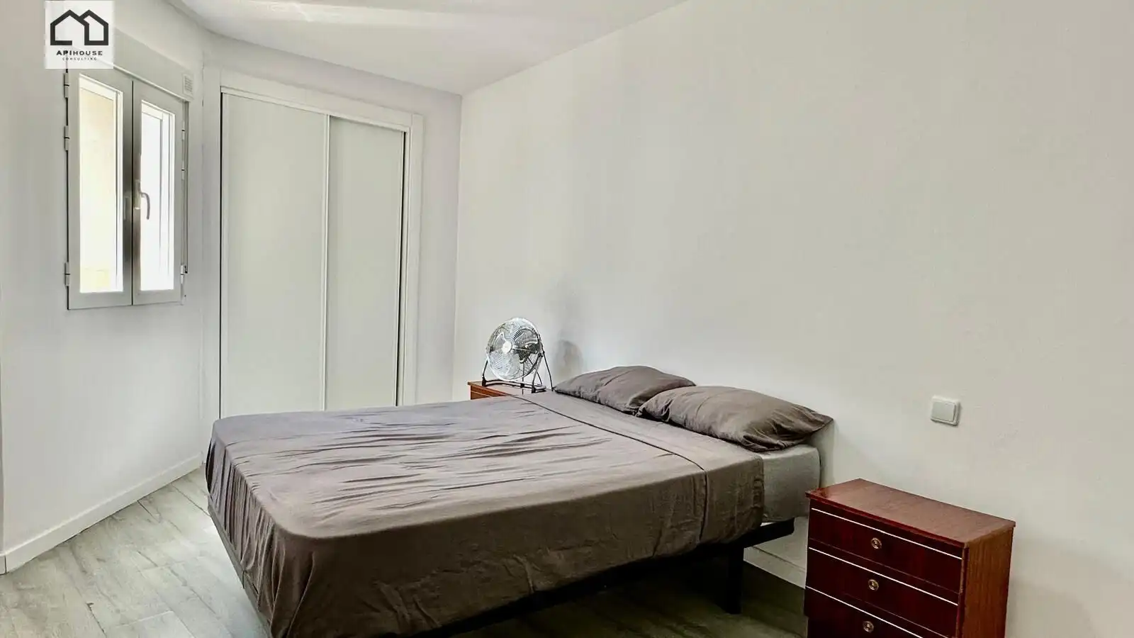 Schlafzimmer von Wohnung zur Miete in Santa Olalla mit Klimaanlage und Heizung