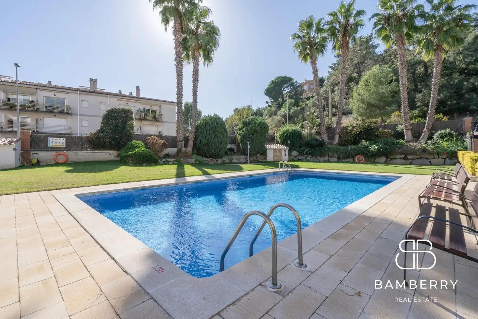 Piscina de Apartamento en venta en Sant Pol de Mar con Calefacción, Trastero y Piscina comunitaria