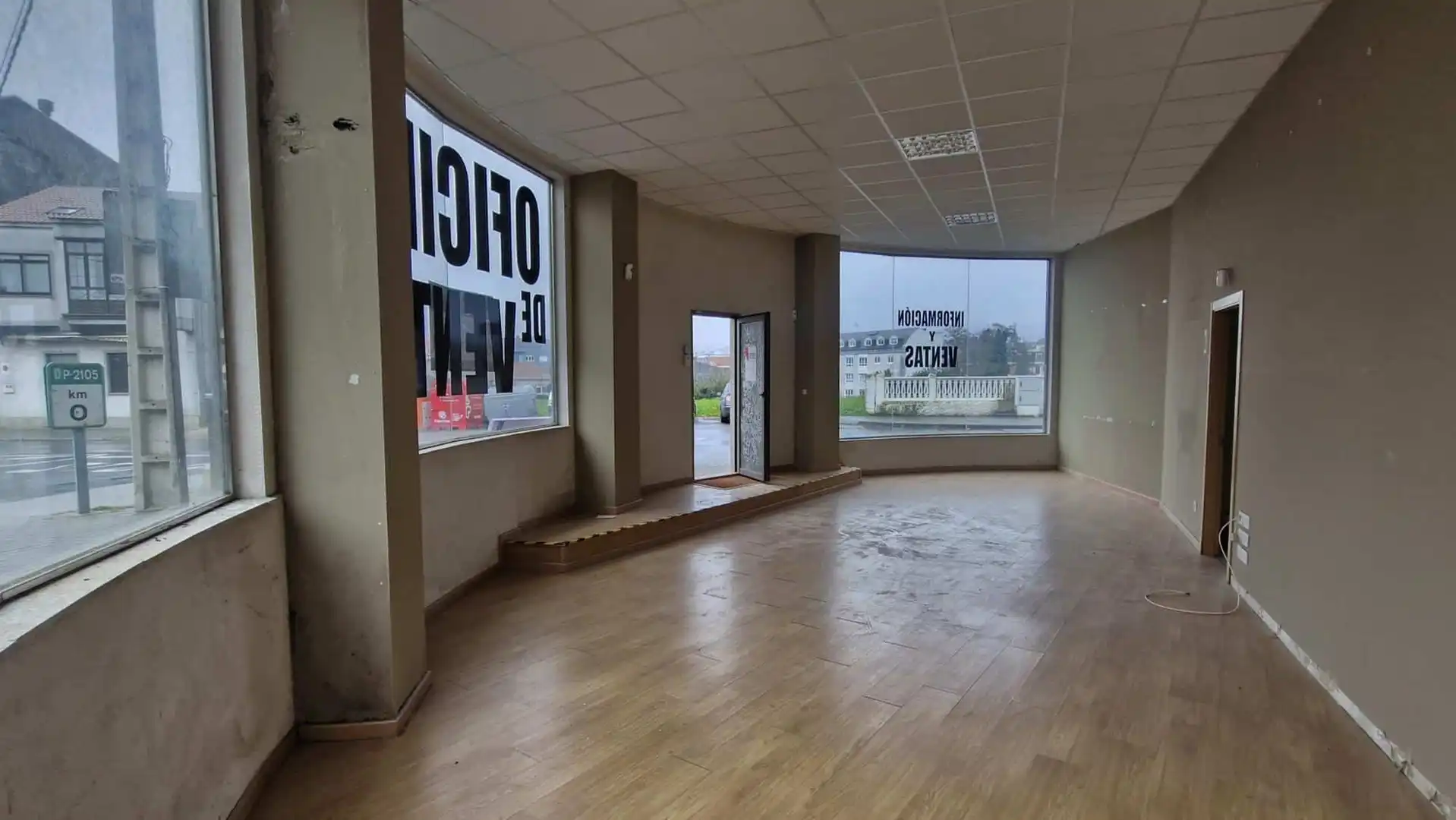 Local comercial en venta en Rúa Víctor Velasco, Carral, imagen 23