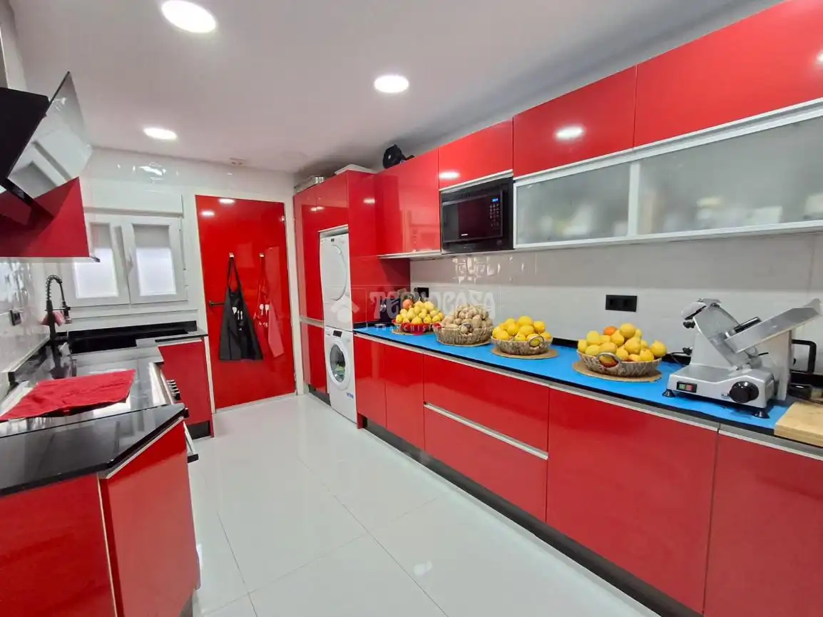 Kitchen of Detached homes for sale in La Carolina  with Air Conditioner and Balcony