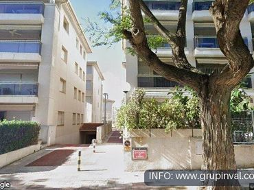 Piso en venta en CL JOSEP IGLESIAS 36