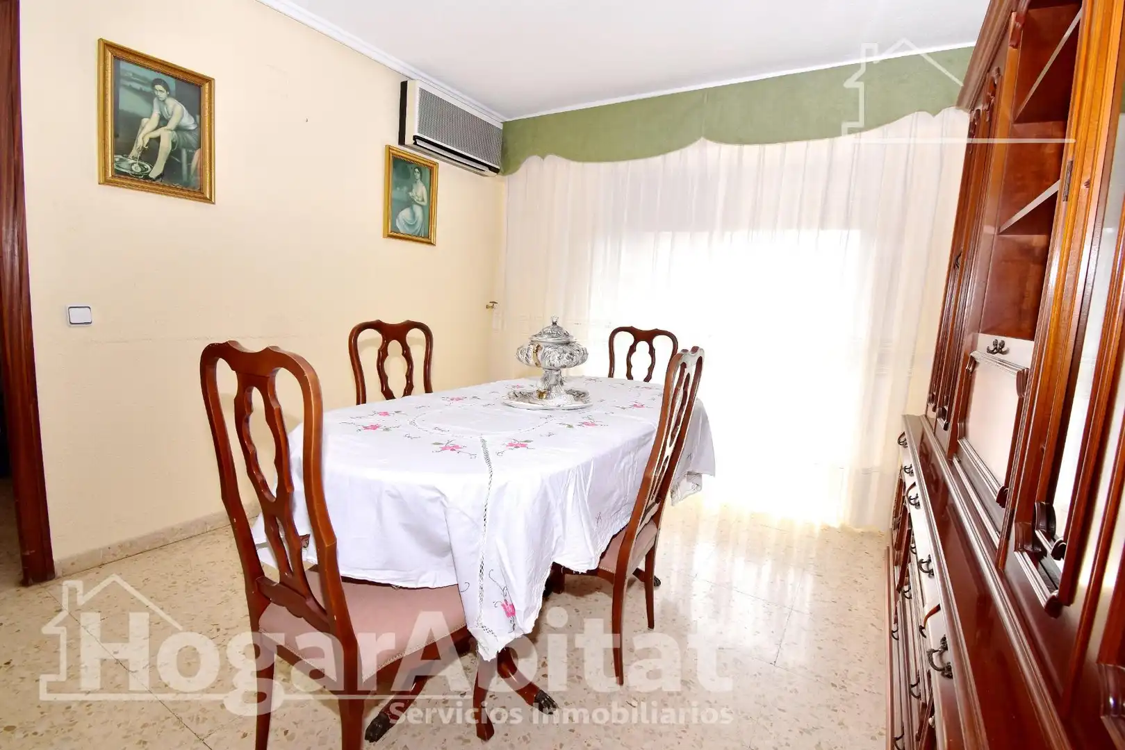 Comedor de Piso en venta en Alaquàs con Aire acondicionado, Calefacción y Terraza