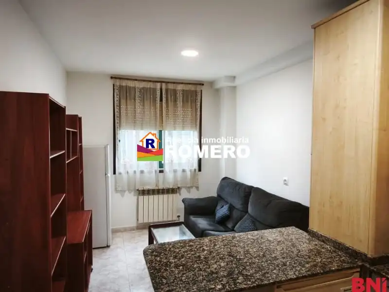 Habitación de Apartamento de alquiler en Santiago de Compostela  con Calefacción, Trastero y Amueblado