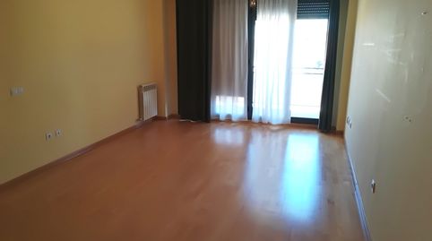 Foto 2 de Piso de alquiler en Calle de Los Caminos del Norte, Arrabal, Zaragoza Capital