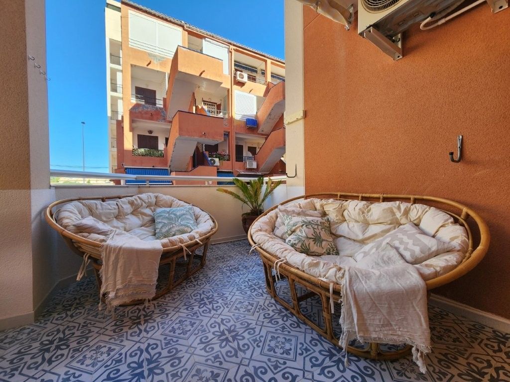 Balcony of Apartment for sale in Torrevieja  with Air Conditioner, Heating and Terrace
