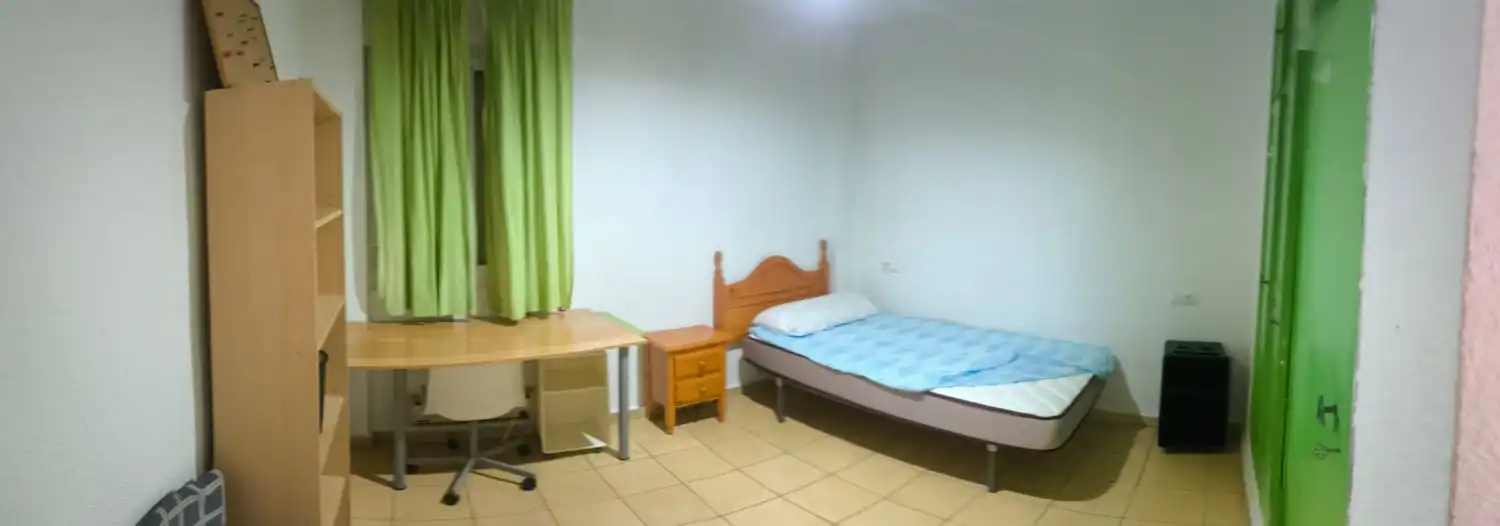 Habitación de Piso de alquiler en Jaén con Terraza