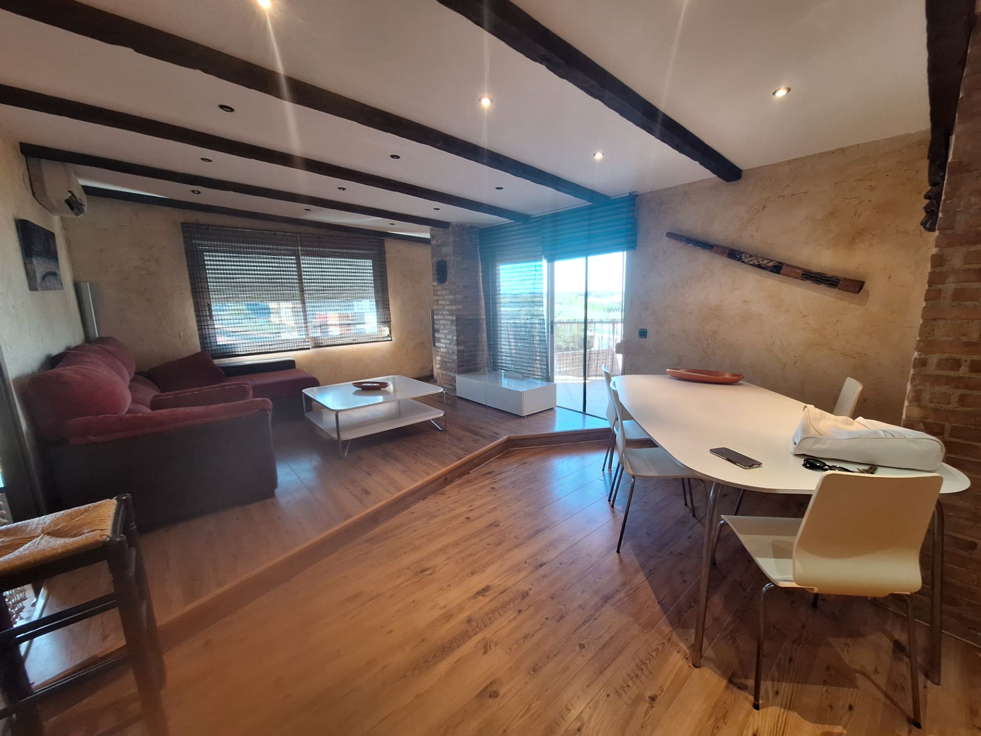 Living room of Flat for sale in Sueca  with Air Conditioner, Parquet flooring and Furnished