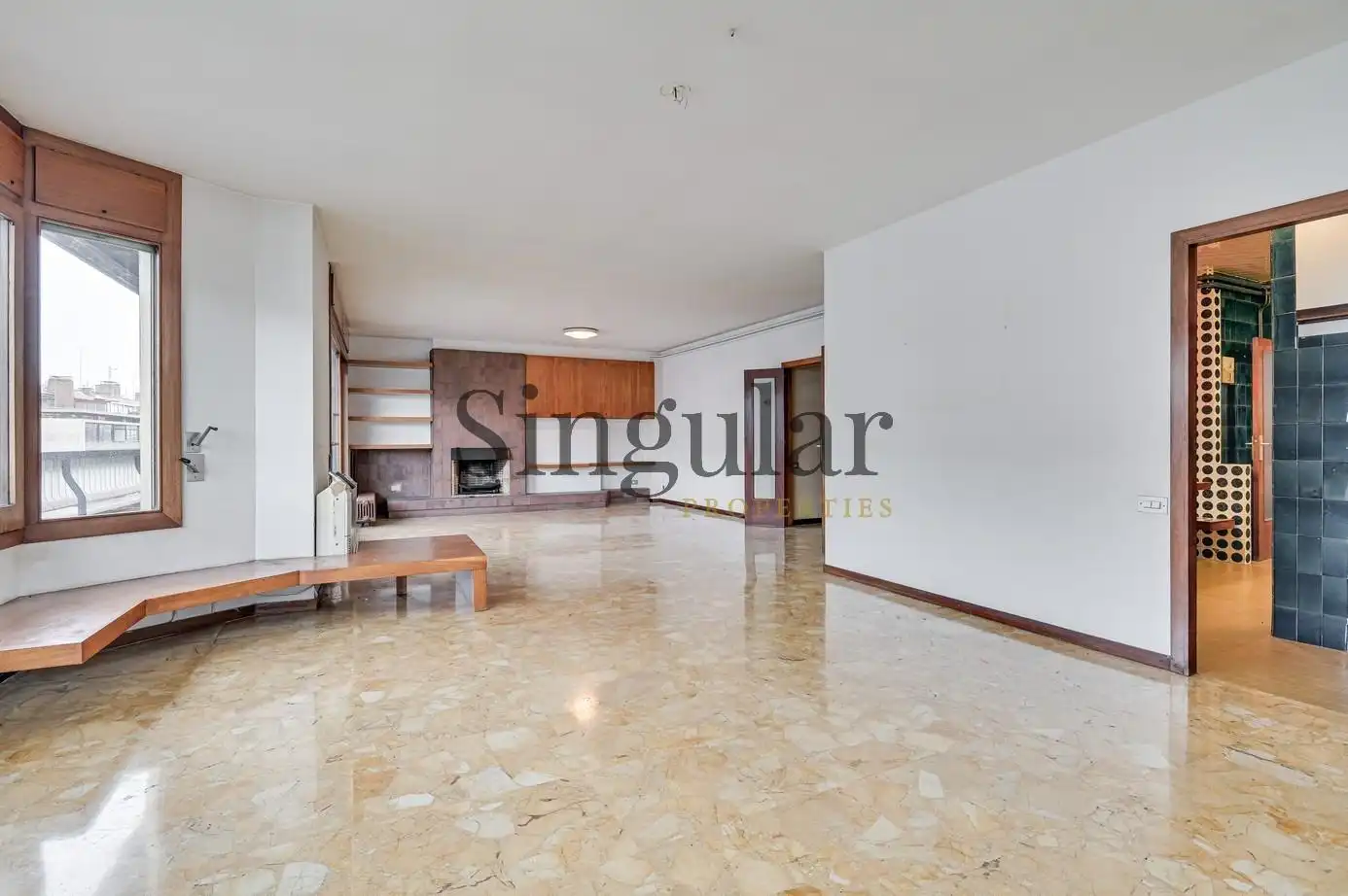 Sala de estar de Ático en venta en Barcelona con Calefacción, Terraza y Piscina