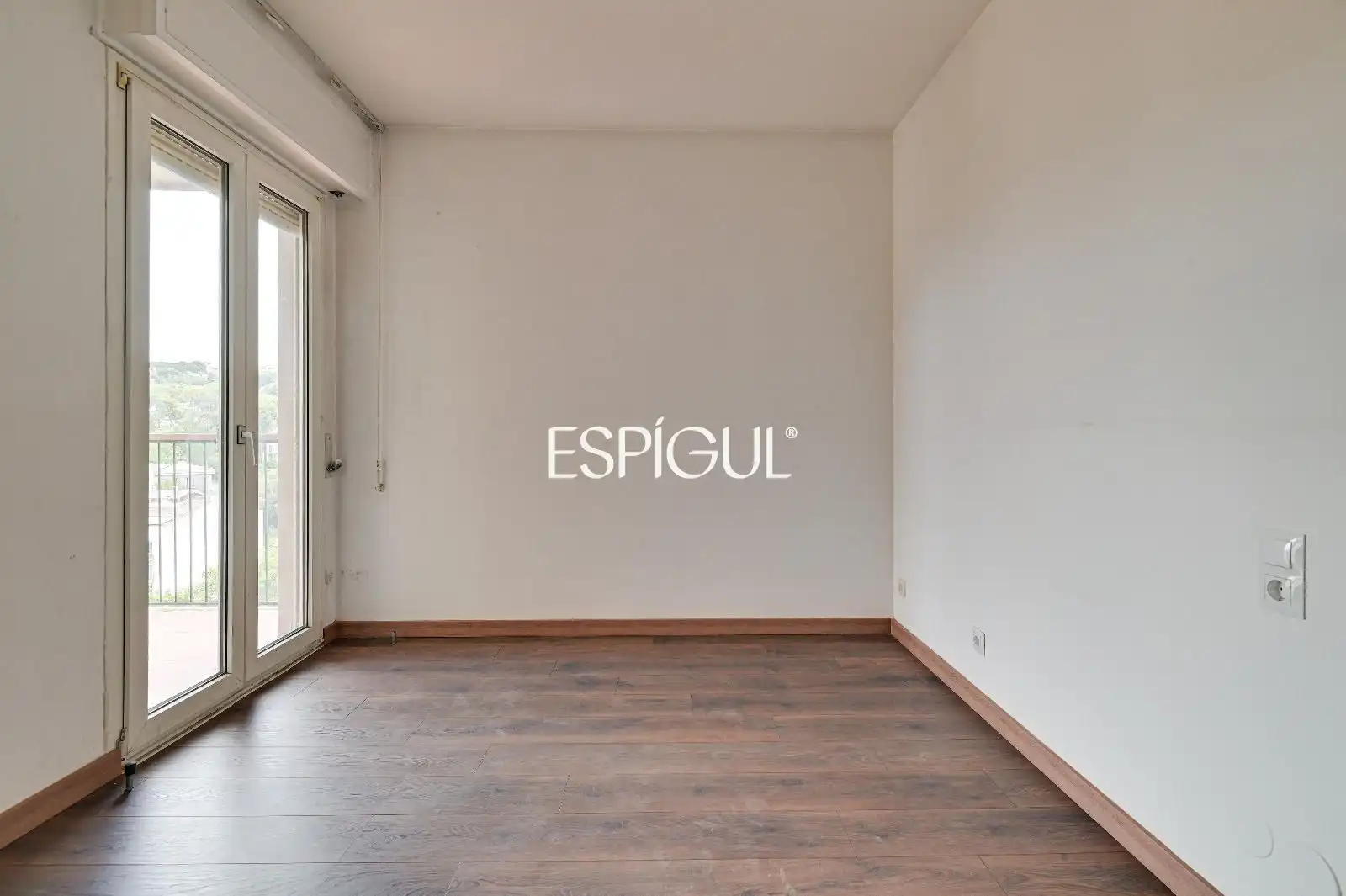 Habitación de Piso en venta en Girona con Calefacción, Parquet y Amueblado