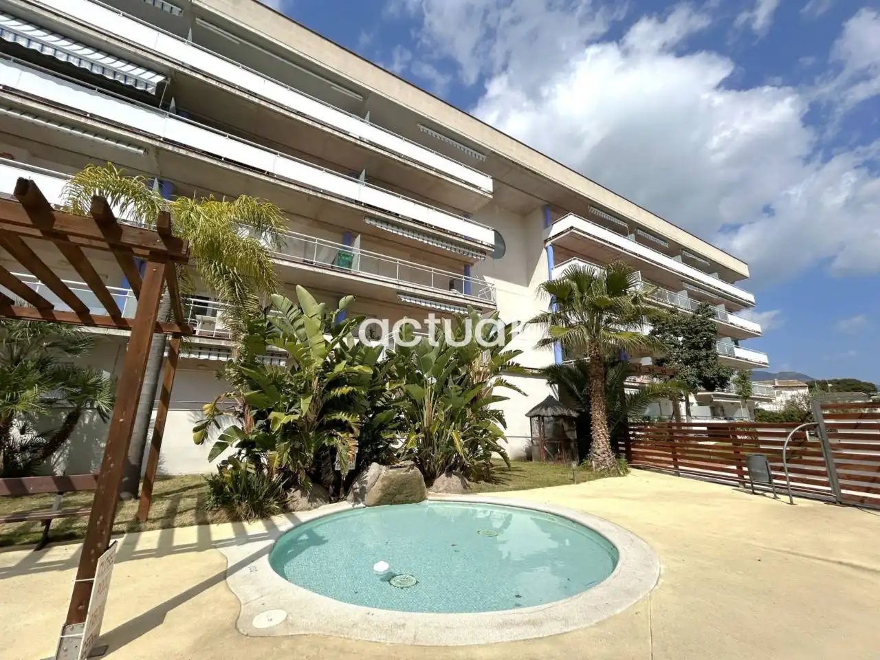 Apartamento con terraza en venta en Avenida port canigó, imagen 7