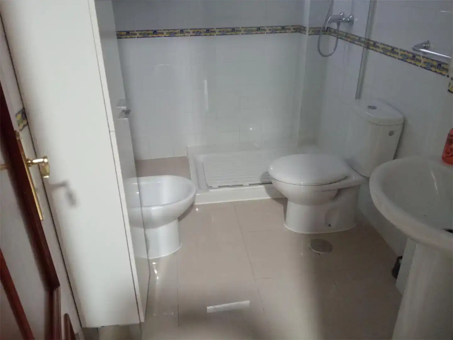 Bathroom of Flat for rent in Écija, Sevilla