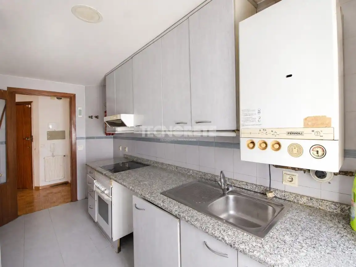 Appartamento con piscina in vendita a Avenida Río Estenilla, imagen 12