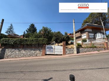 Wohnbaugrundstück zum Verkauf in Carrer Abad Escarré 15