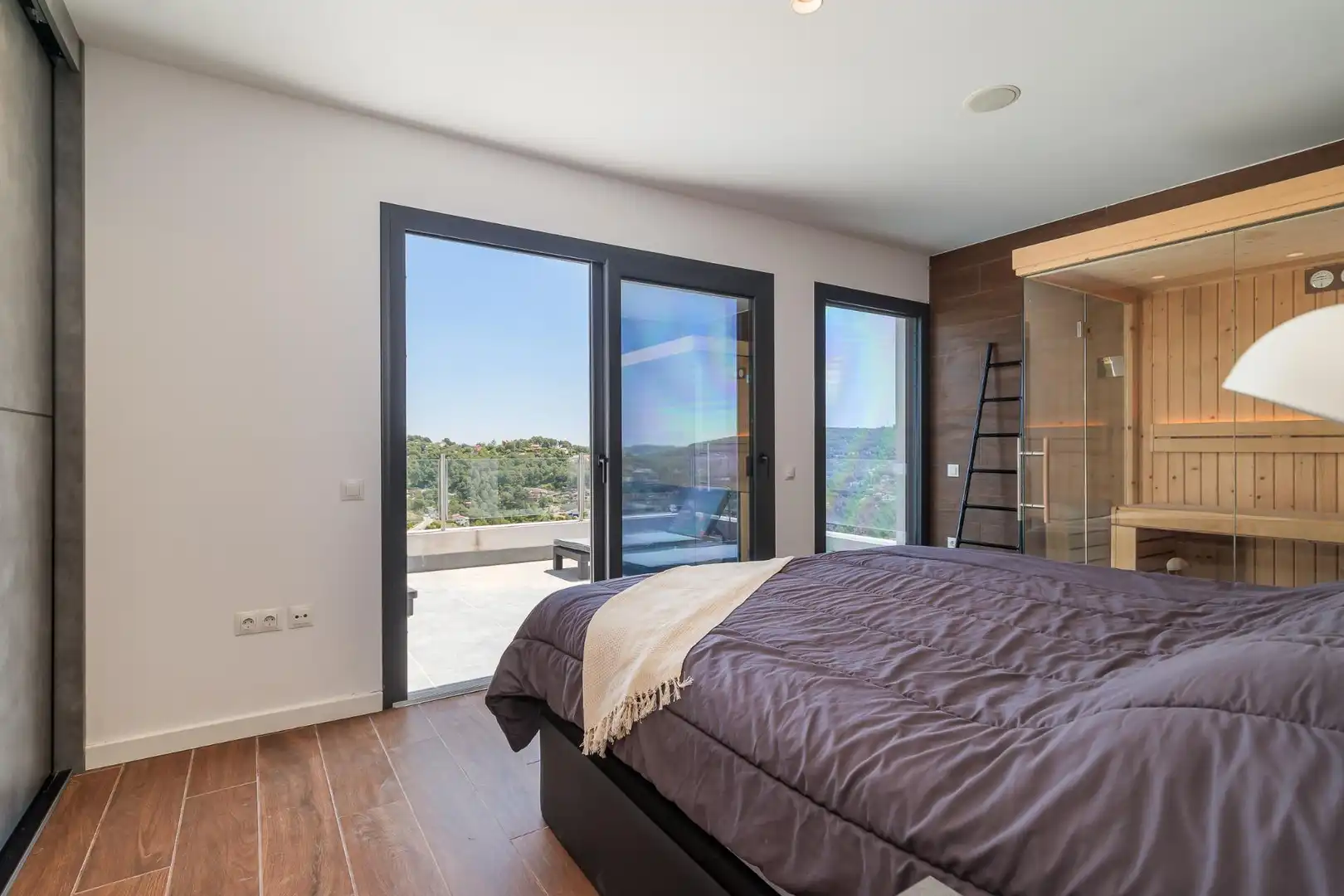 Villa con terrazza in vendita a Olesa de Bonesvalls, imagen 26