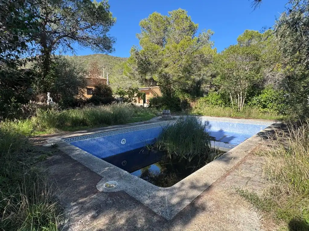 Piscina de Casa o xalet en venda en El Montmell