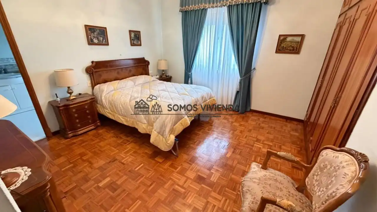 Bedroom of Houses for sale in Ourense Capital   with Heating, Private garden and Terrace