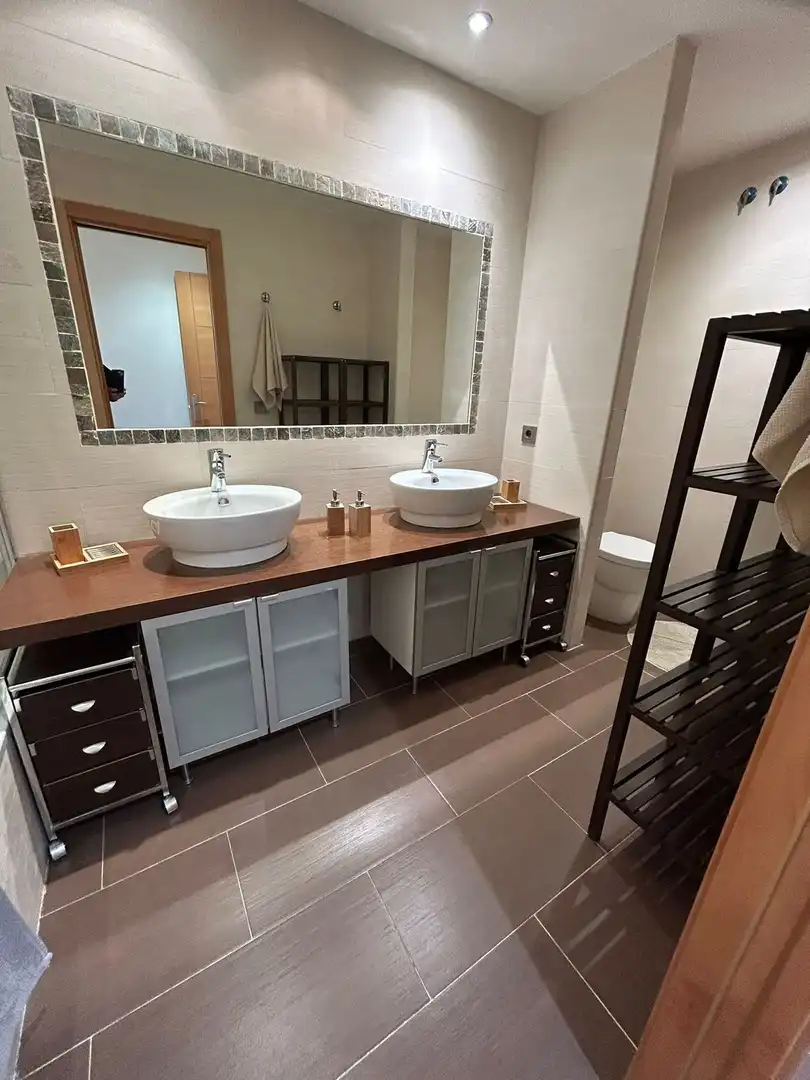 Baño de Apartamento en venta en Benahavís con Aire acondicionado, Terraza y Trastero