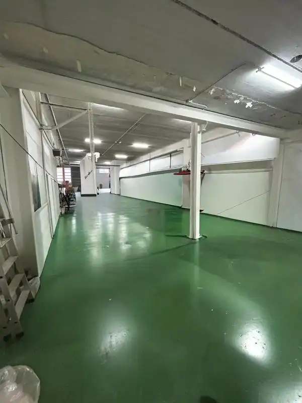 Nave industrial en venta en Carrer Comuna di Carrara, imagen 8