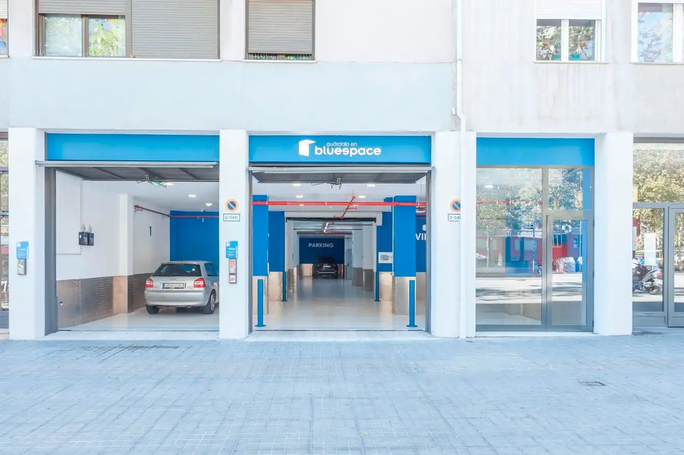 Storage room for rent in Barcelona  with Alarm
