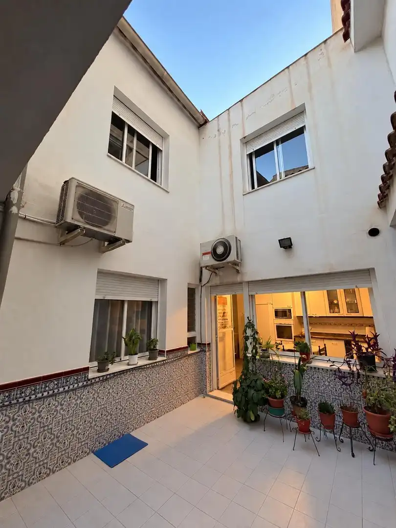 Vista exterior de Casa o xalet en venda en Casco Urbano