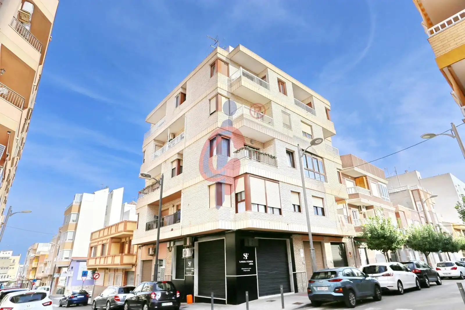 Apartment with terrace for sale in Calle Valencia 6