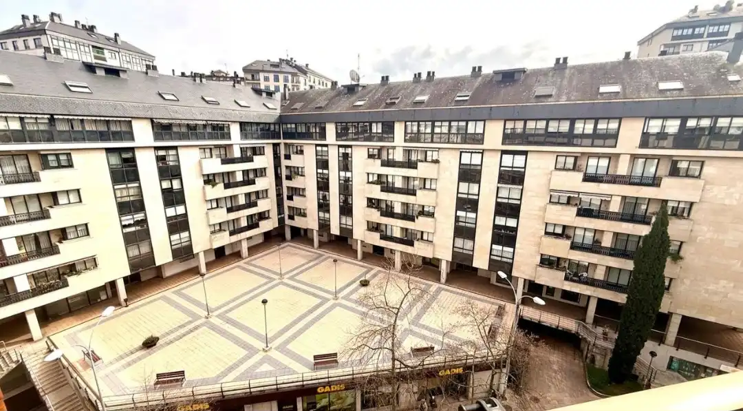 Duplex con balcone in vendita a Rúa Xoan de Novoa 8A, imagen 28