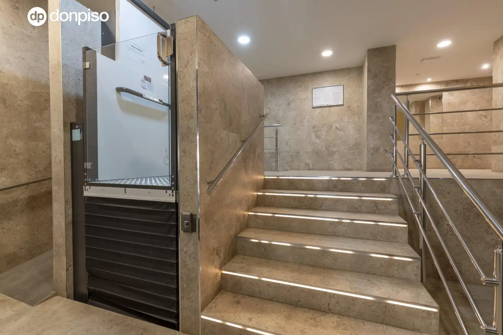 Piso en venta en Granada con Aire acondicionado