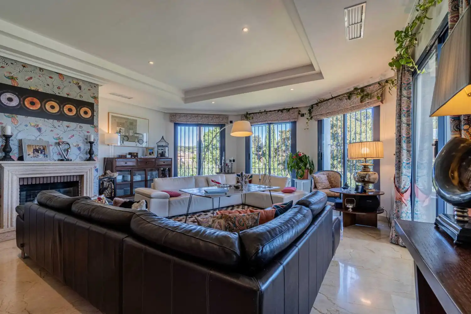 Living room of Houses for sale in Sotogrande Costa