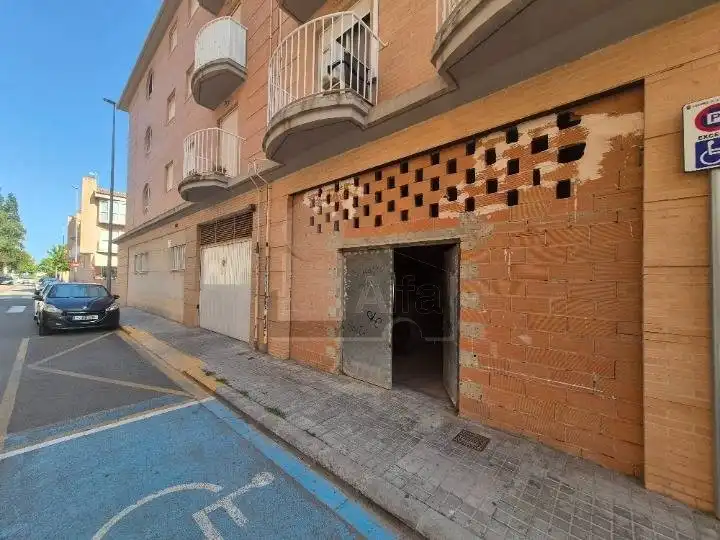 Commercial properties for rent in Carrer Luis Vives, 4, Pobla de Farnals