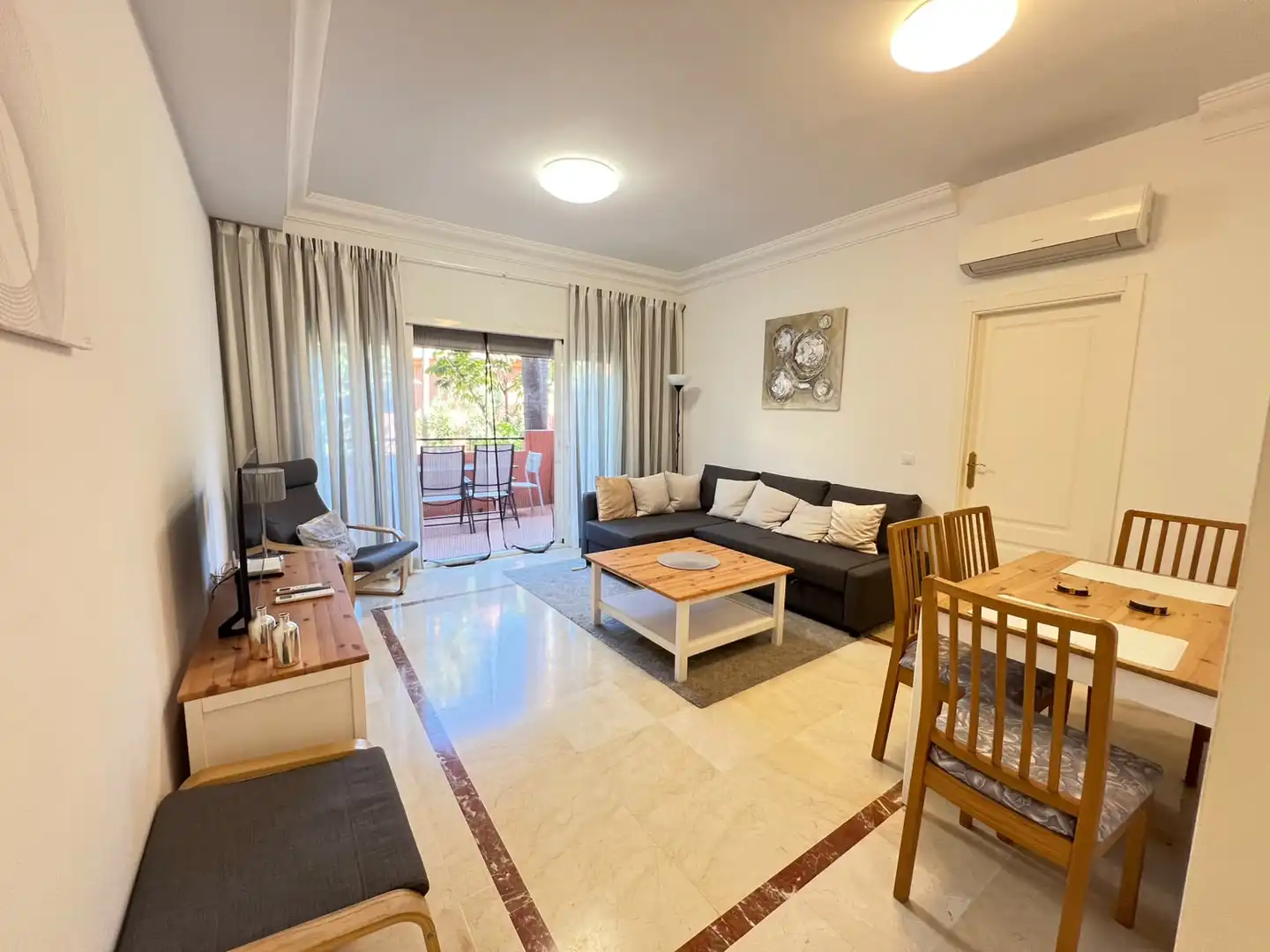 Sala de estar de Planta baja de alquiler en Estepona Pueblo