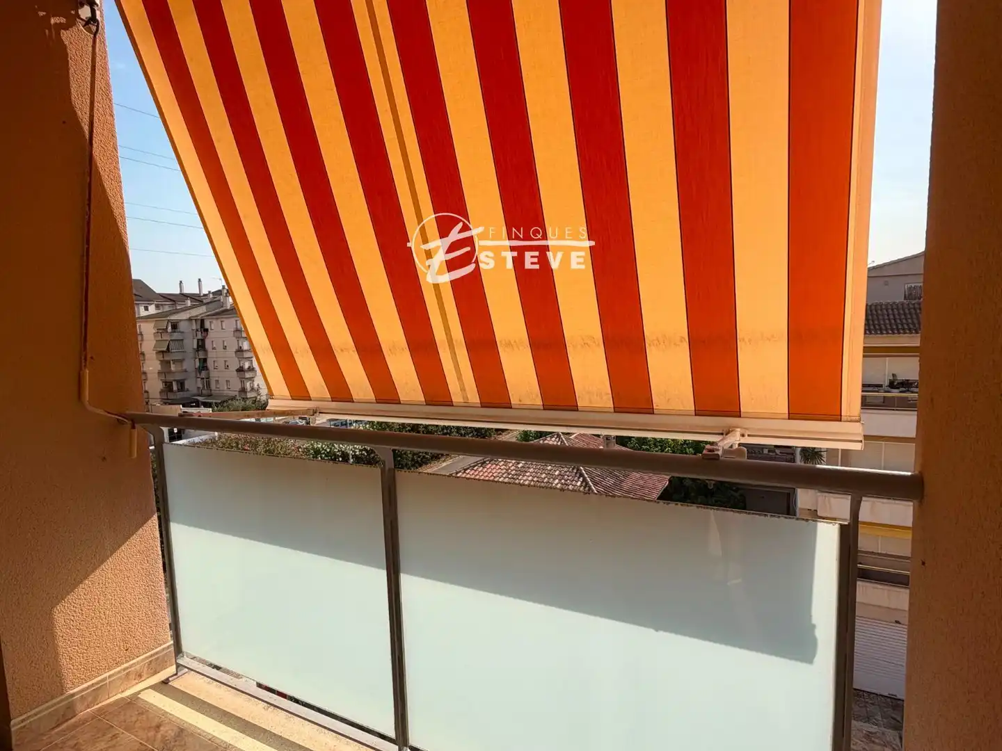 Terrasse von Dachboden zum Verkauf in Calafell mit Klimaanlage, Heizung und Terrasse